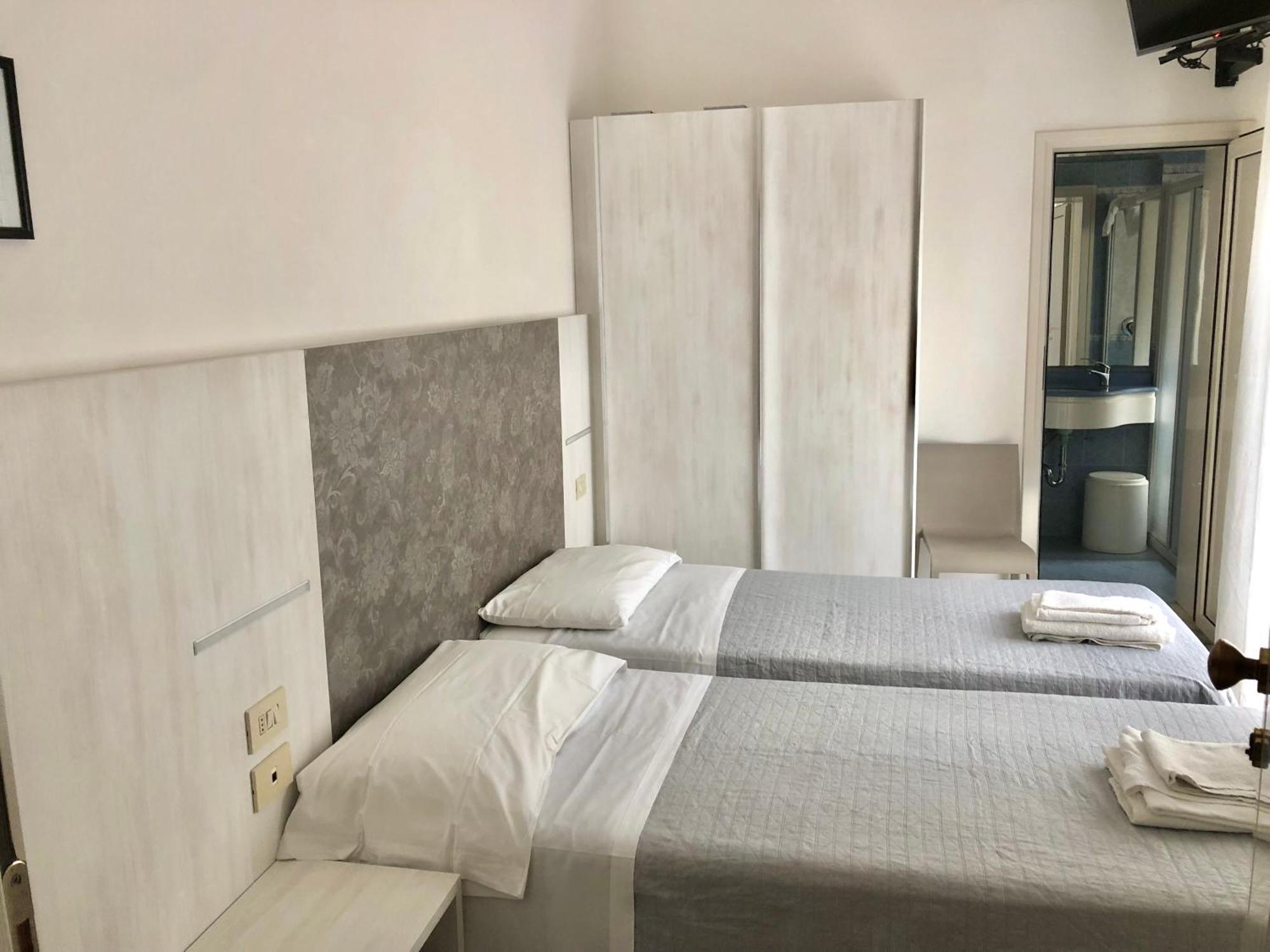 Hotel Villa Lieta Rimini Exteriör bild