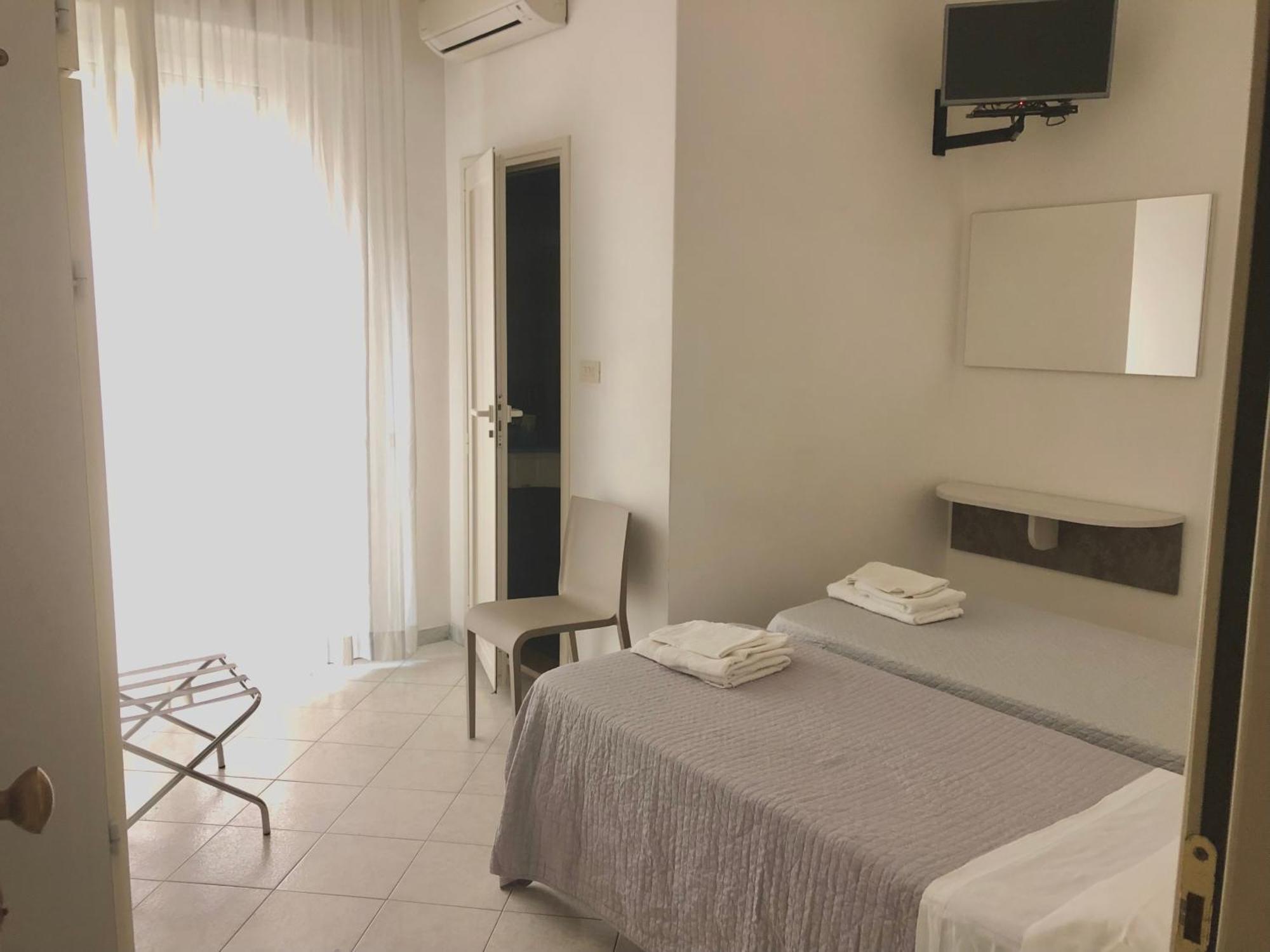 Hotel Villa Lieta Rimini Exteriör bild