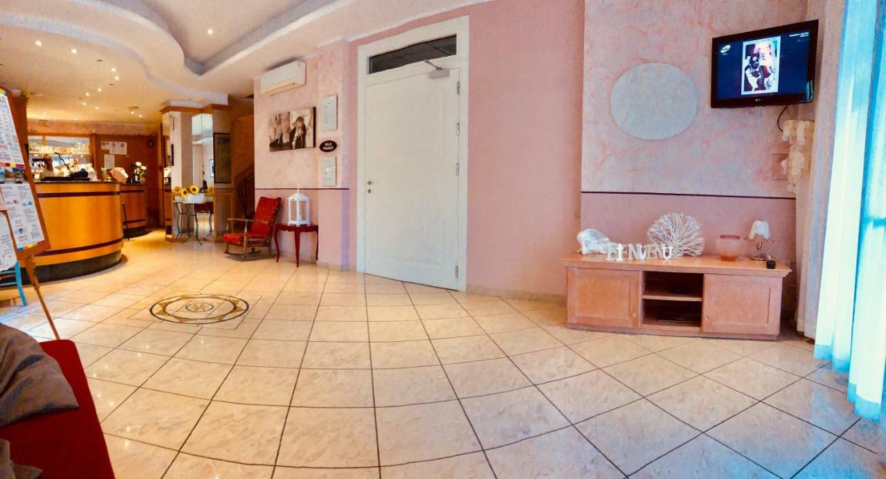 Hotel Villa Lieta Rimini Exteriör bild